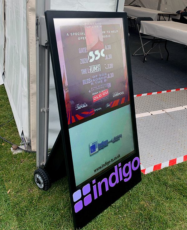 high brightness outdoor digital a-board screen visible in daylight